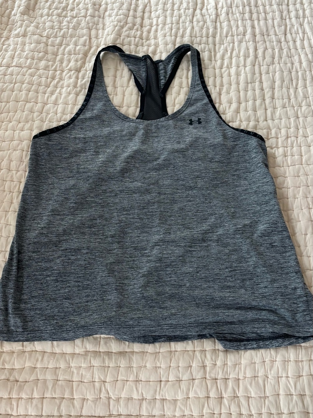 Qty 5 Misc. Brand Performance / Fitness Tank Tops - Women's - Picture 4 of 13